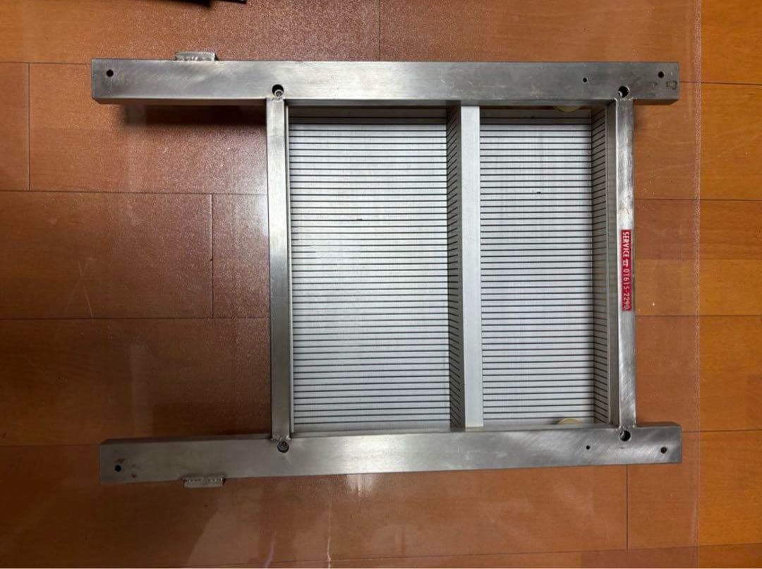 ギッターカッター　チョコレート（ガナッシュ）をカットする道具