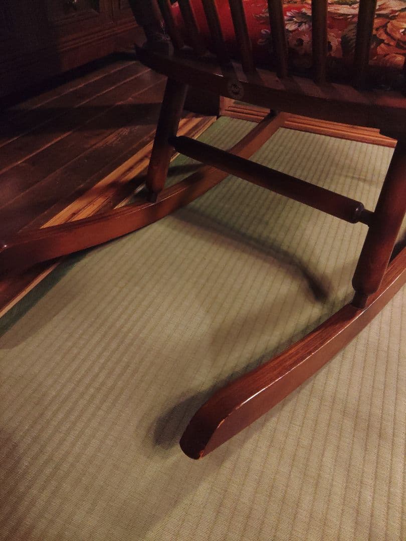 希少　東洋ファニチャー　トーヨーファニチャー　ロッキングチェア　レトロ　椅子