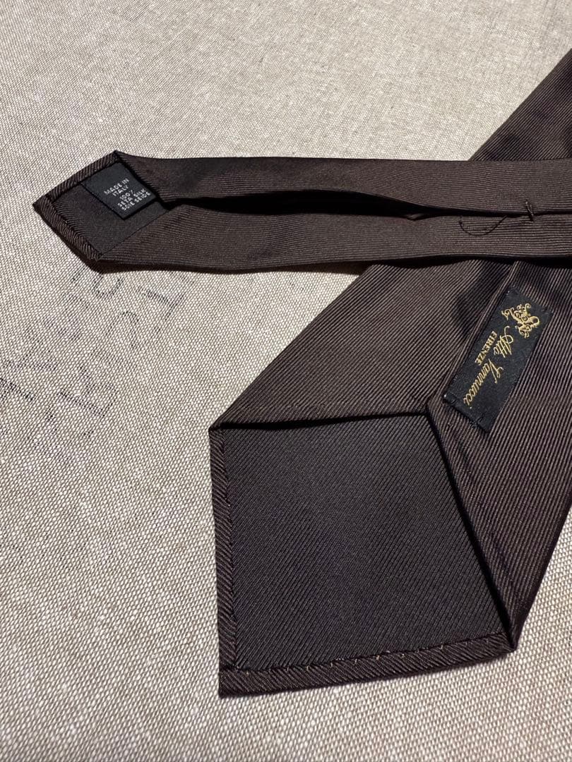 【新品】Atto Vannucci／セッテピエゲ／シルクソリッドタイ／ブラウン