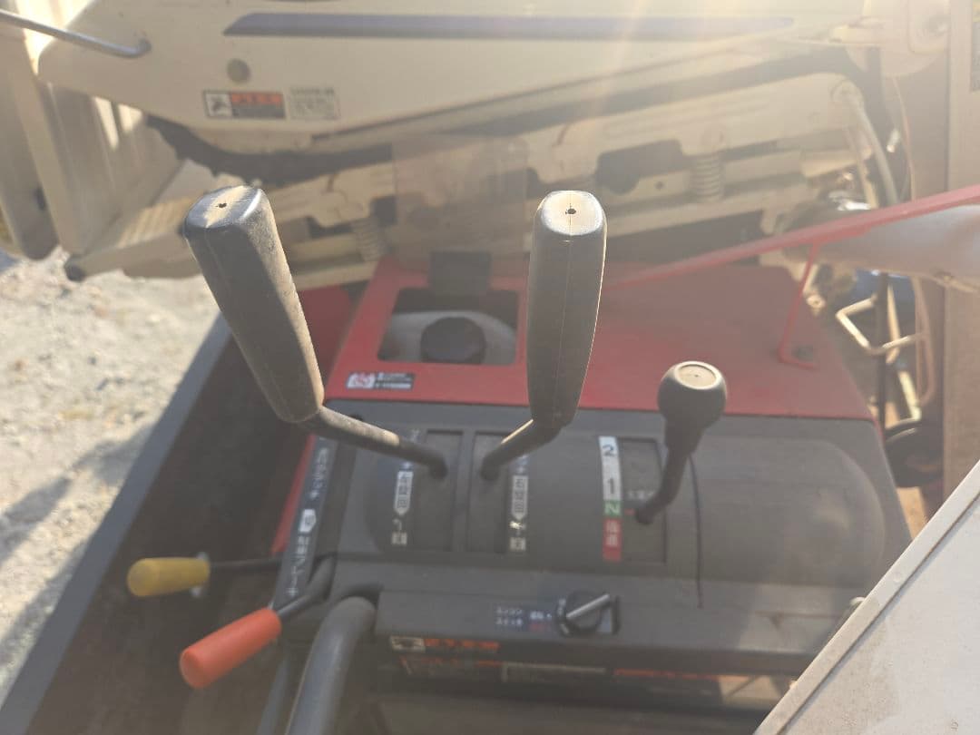 Mitsubishi MH63 あきばれハーベスター