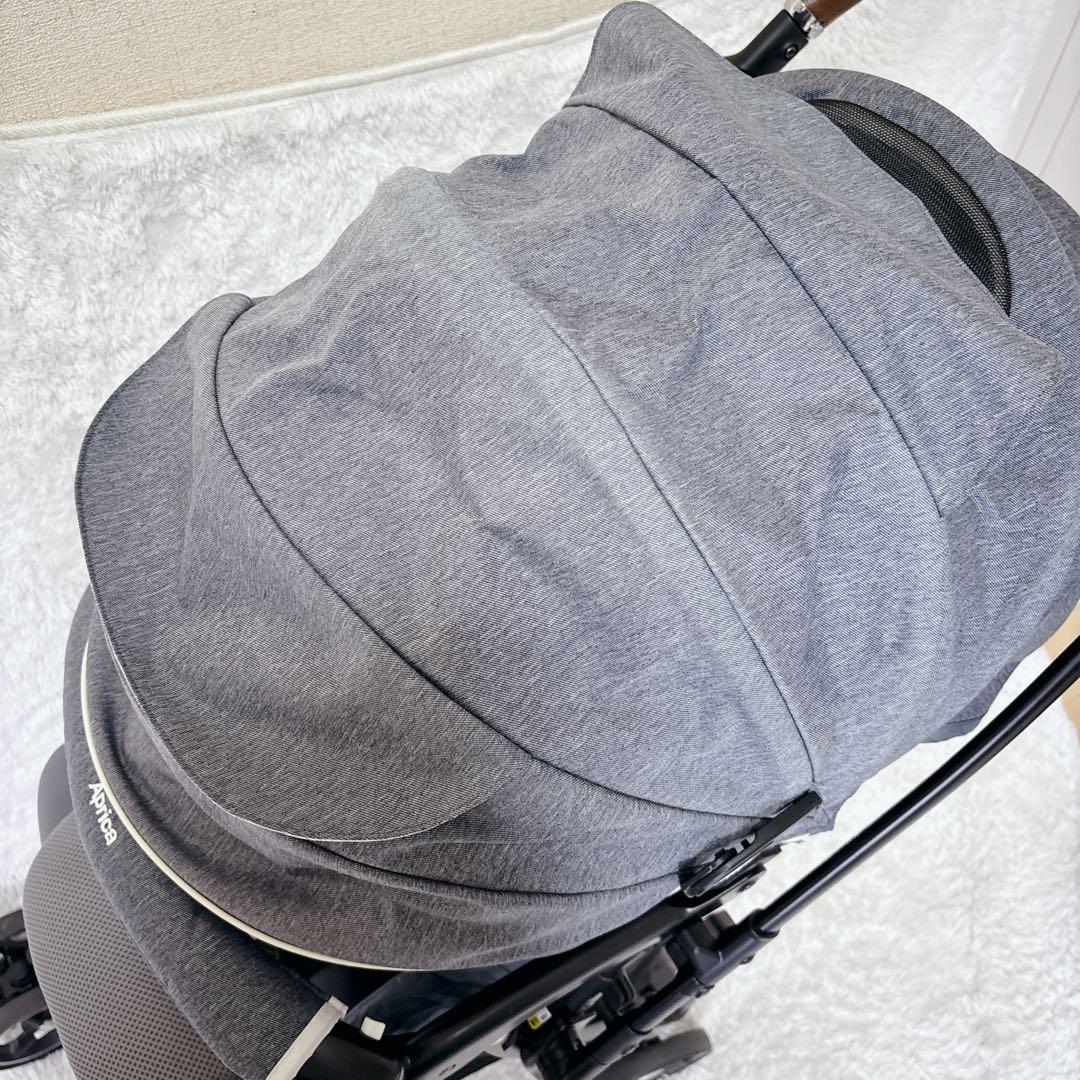 極美品　アップリカ　ラクーナビッテ　クッション　AB 超軽量　両対面式　アニマル