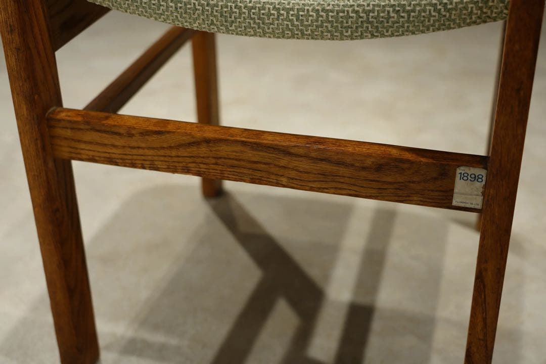 ダイニングチェア　ストリップドファニチャー　北欧