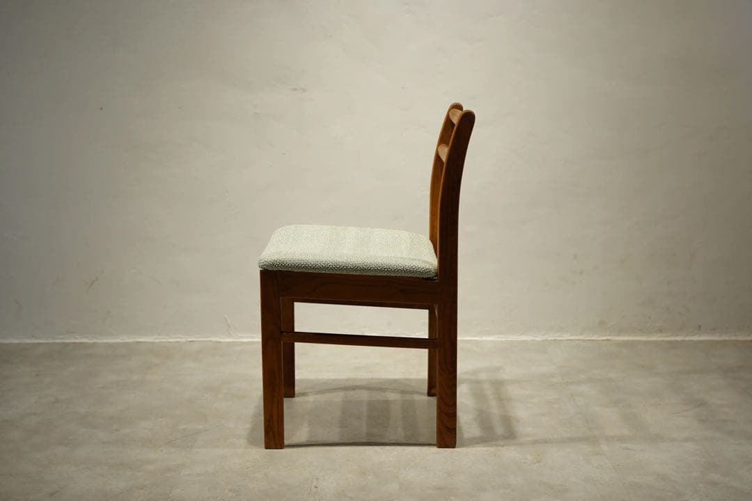 ダイニングチェア　ストリップドファニチャー　北欧