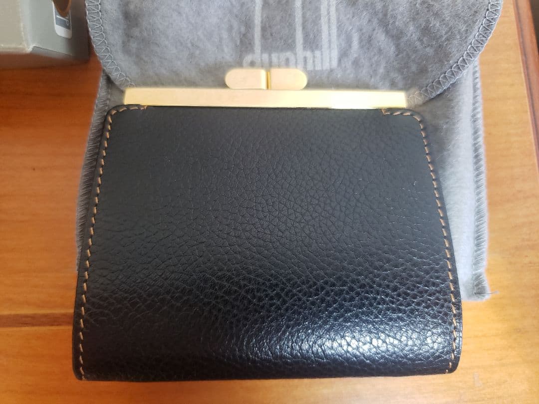 dunhillがま口レザーケース
