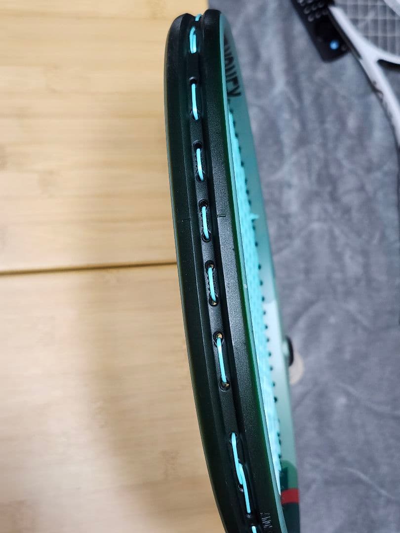 【美品】YONEX PERCEPT 100 G2 テニスラケット　ケース有り