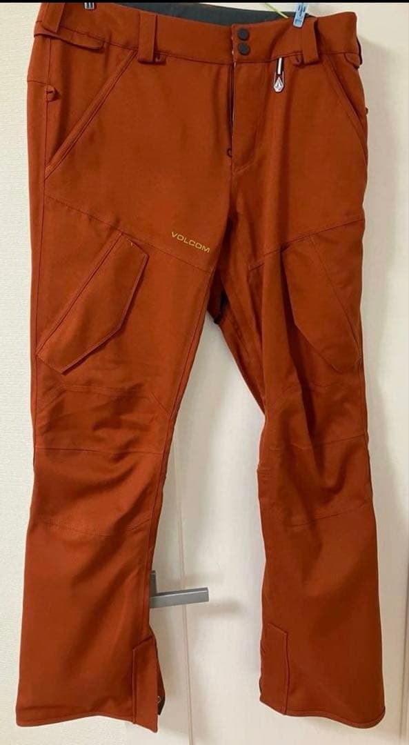 ボルコム　スノボ　上下　セット スノーボードウエア