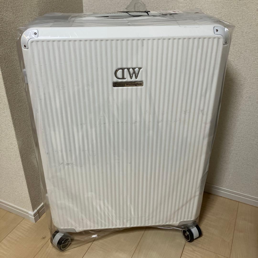 大特価　ダニエルウェリントン　キャリーケース