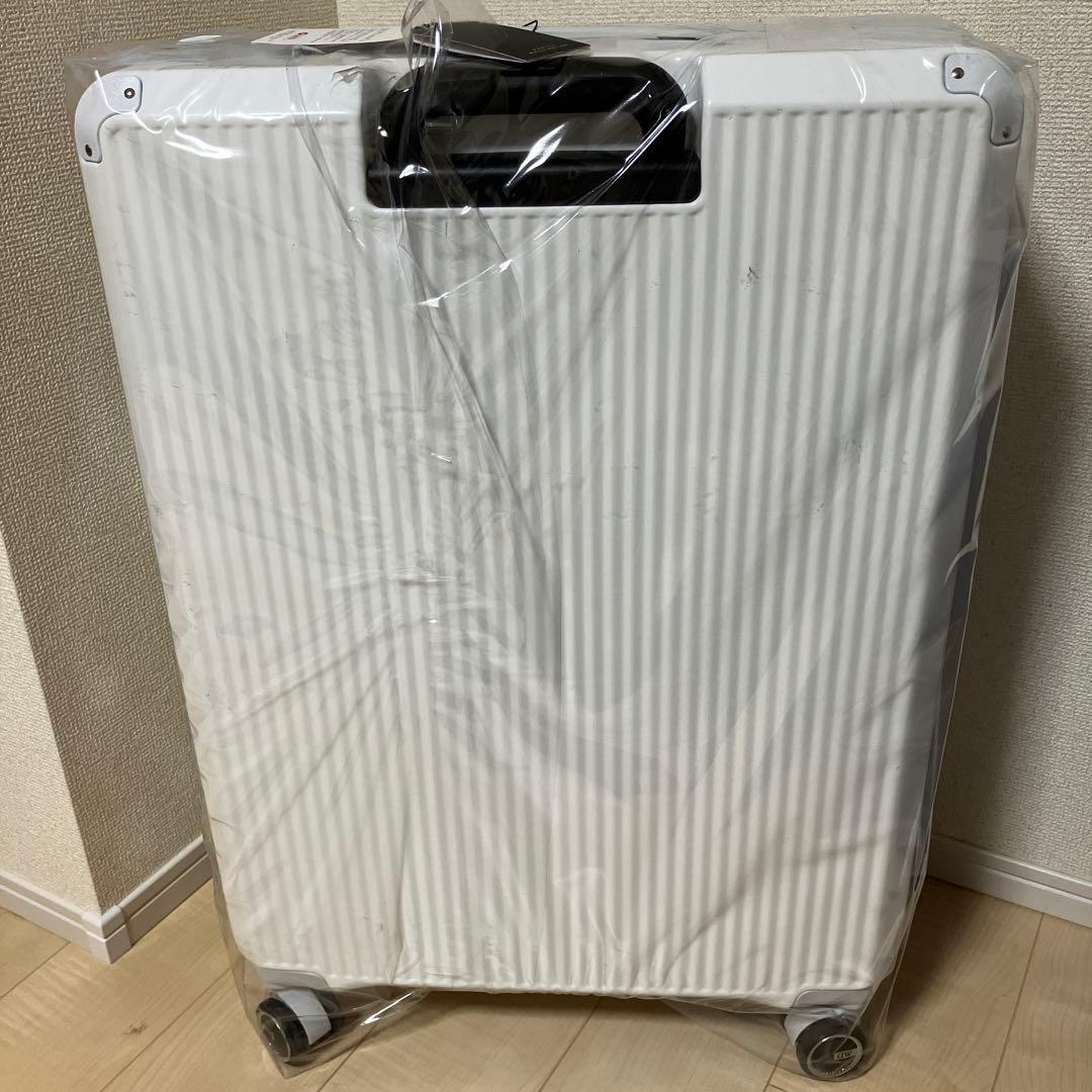 大特価　ダニエルウェリントン　キャリーケース