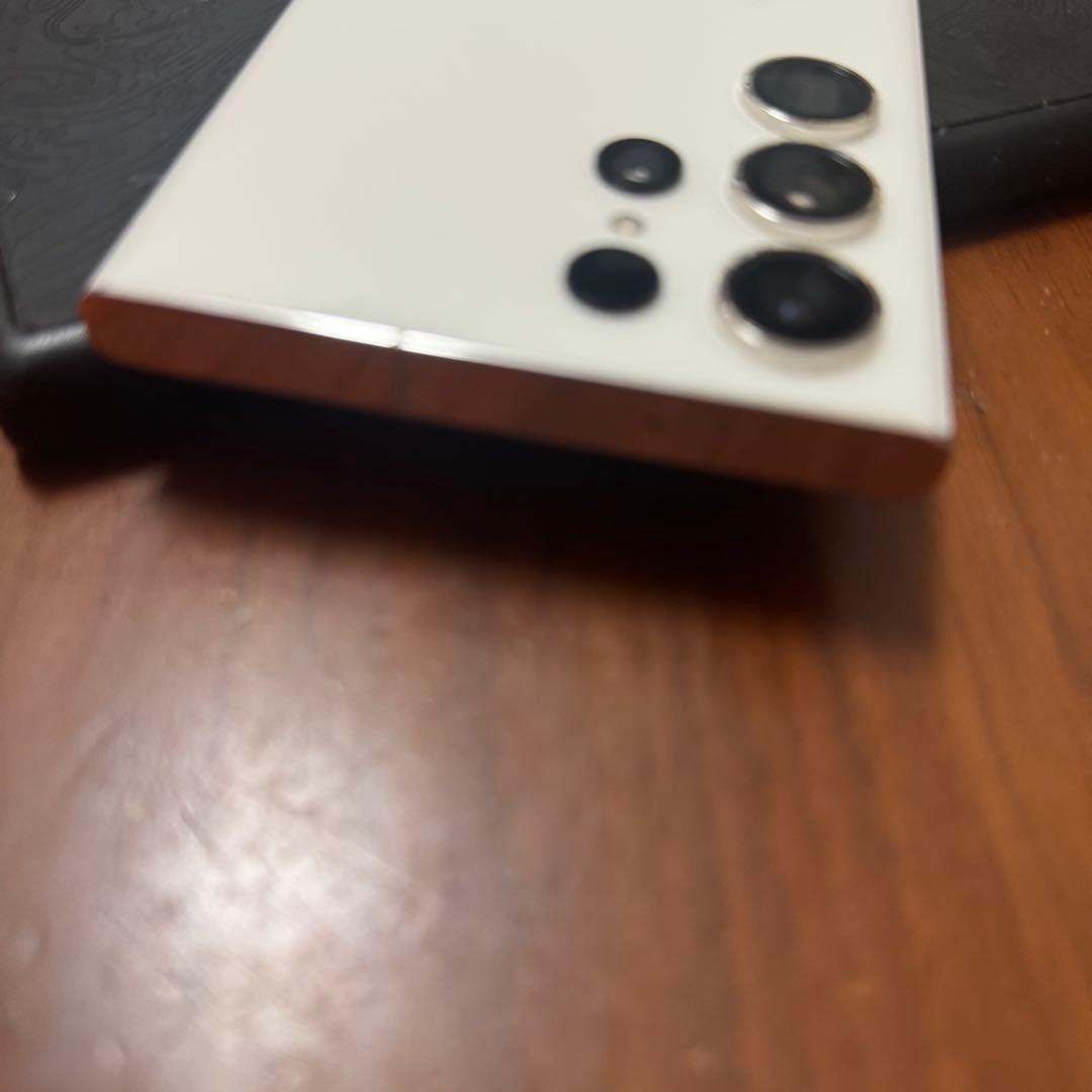 訳あり　Samsung Galaxy S23 Ultra 国内版　sc