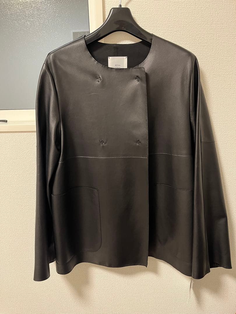 イエナラブークル　レザー　ノーカラージャケット
