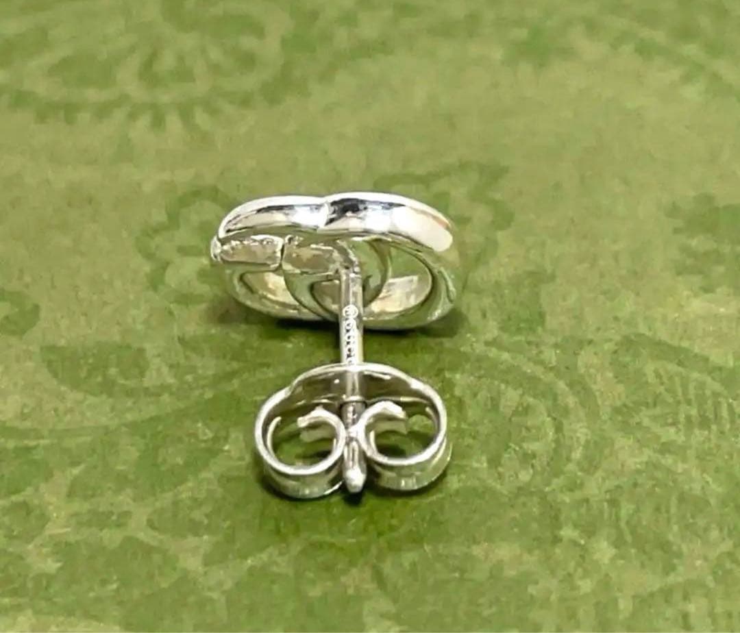 GUCCI グッチ ピアス ダブルG 箱付き シルバー