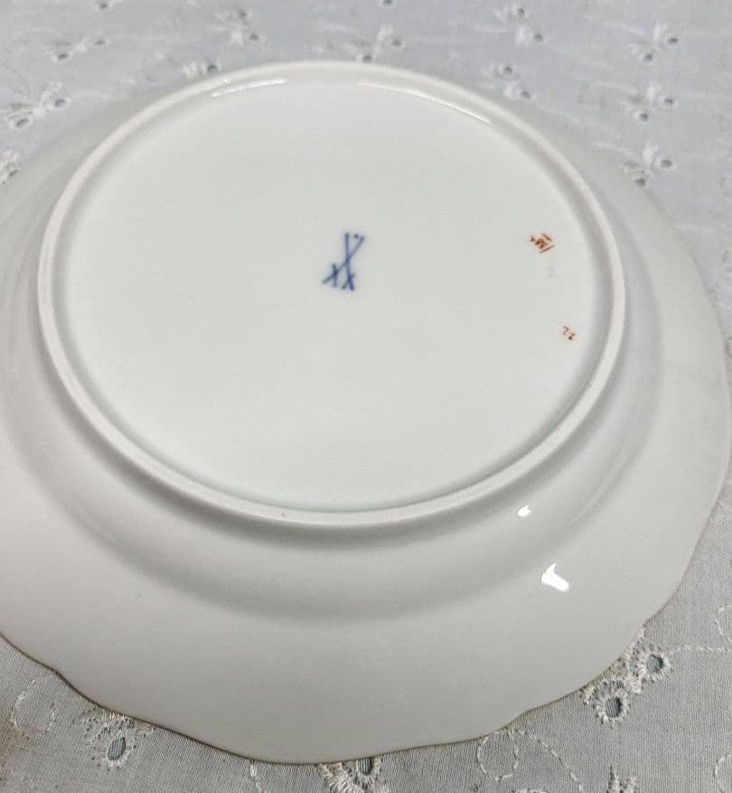 美品✨オールド マイセン ベーシックフラワー 2つ花 プレート 18cm皿 花③