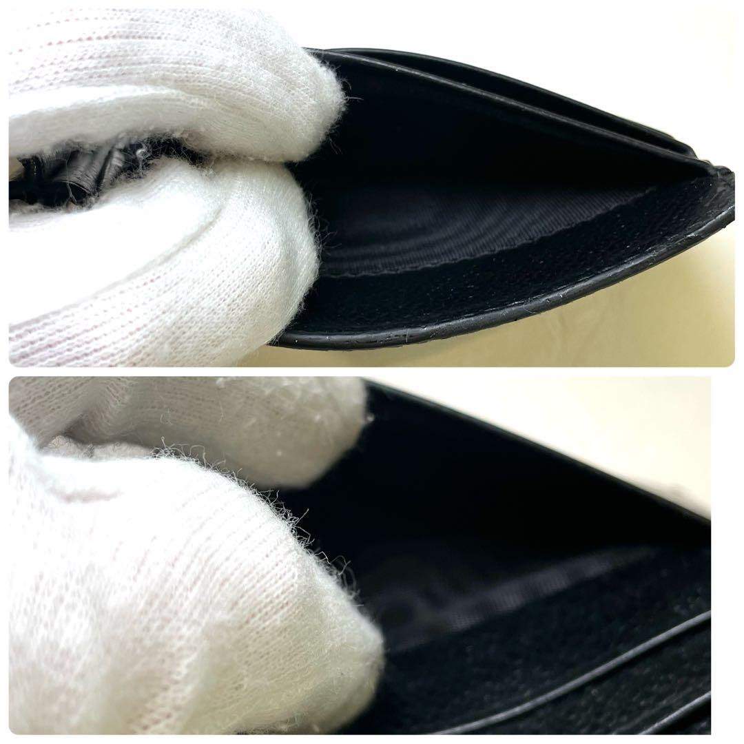 美品　プラダ　マネークリップ　サフィアーノ　黒　三角ロゴ　プレート　黒