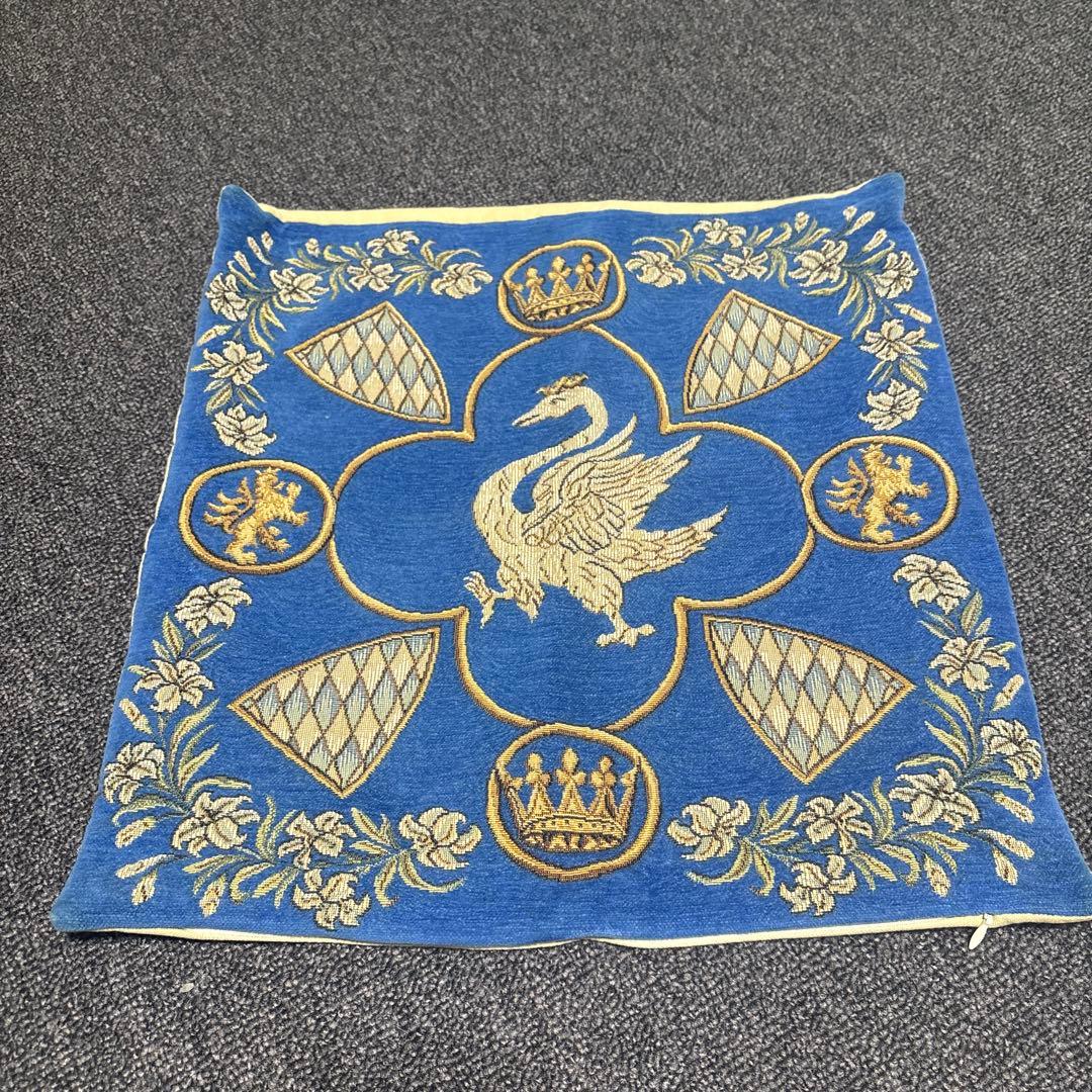 ドイツ ノイシュヴァンシュタイン城限定クッションカバー ブルースワン柄43×43