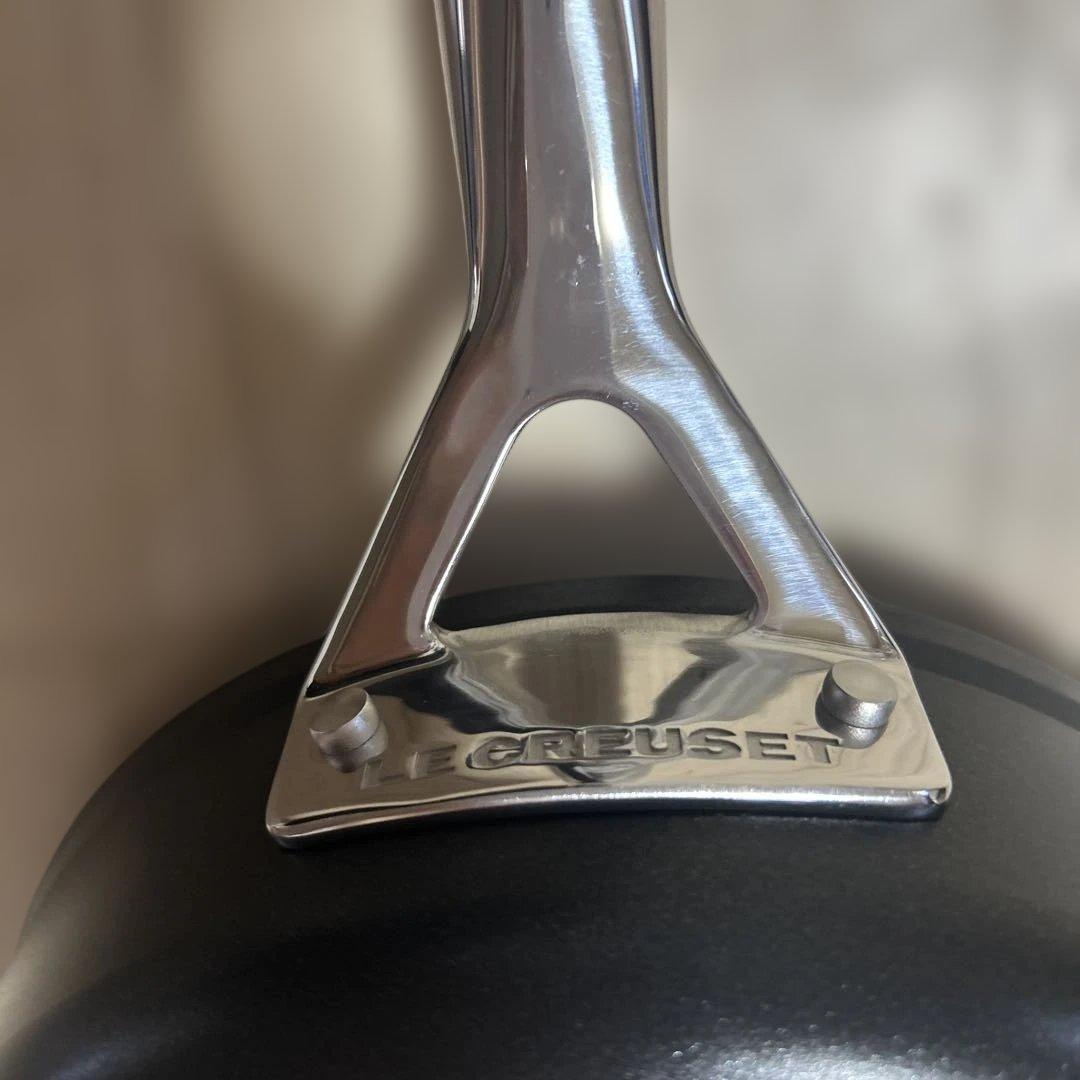 LE CREUSET ノンスティックソテーパン 20cm新品未使用