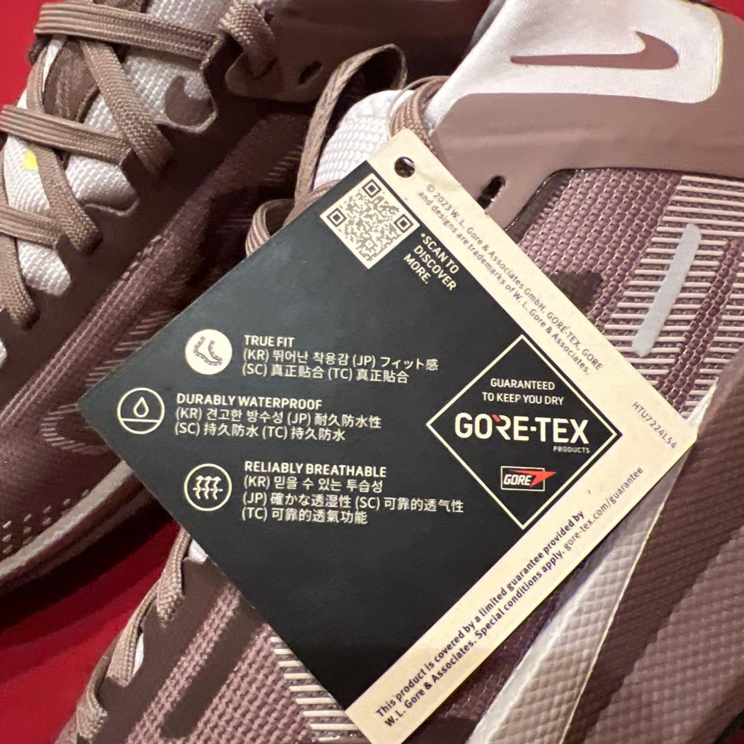 新品　25cm　ナイキ　ランニングシューズ　ウィメンズ ペガサス トレイル 4