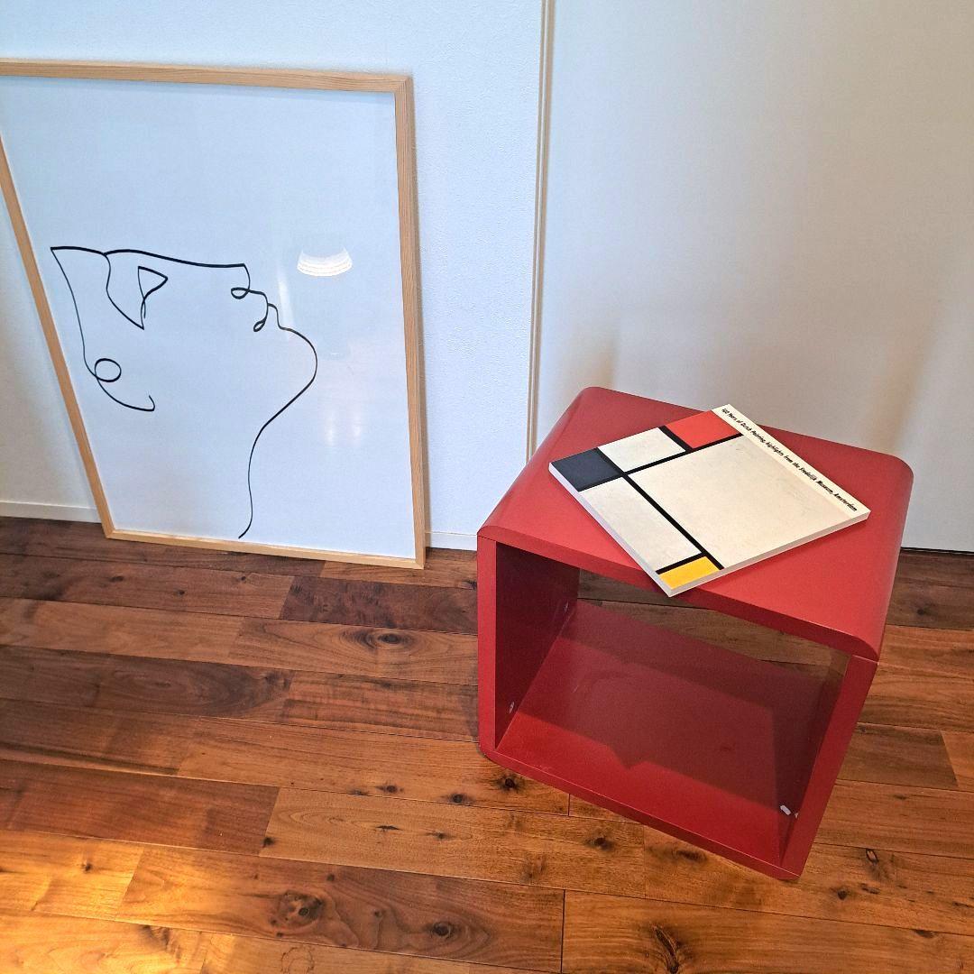 ミッドセンチュリー　スクエアボックス　　赤　モダン　木製