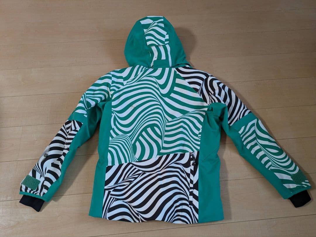 オンヨネ スキーウェア上下Ｓ ゼブラ柄 グリーン