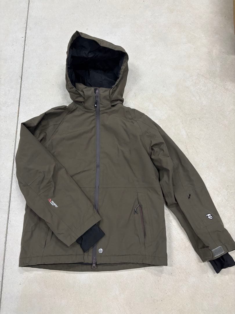 P.RHYTHM P.YETI JACKET、NAUGHTY BIB 150