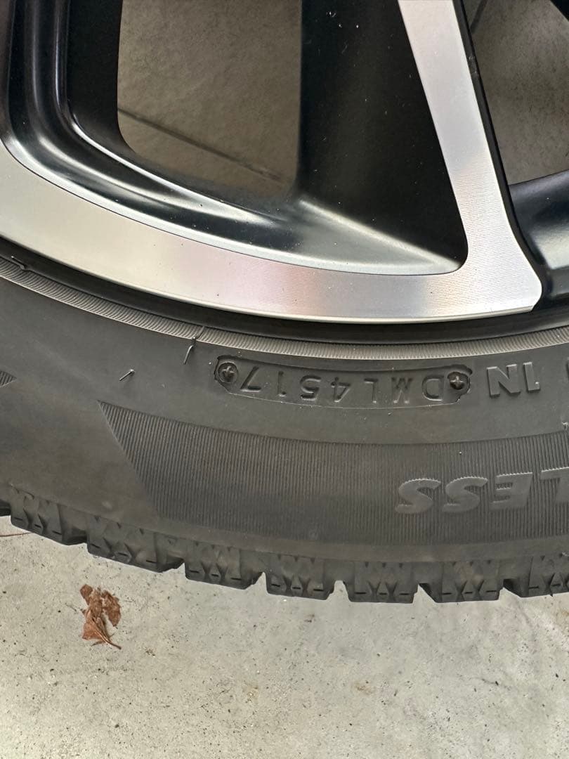 ヴェゼル 美品 18インチ スタッドレス タイヤ ホイール セット オデッセイ