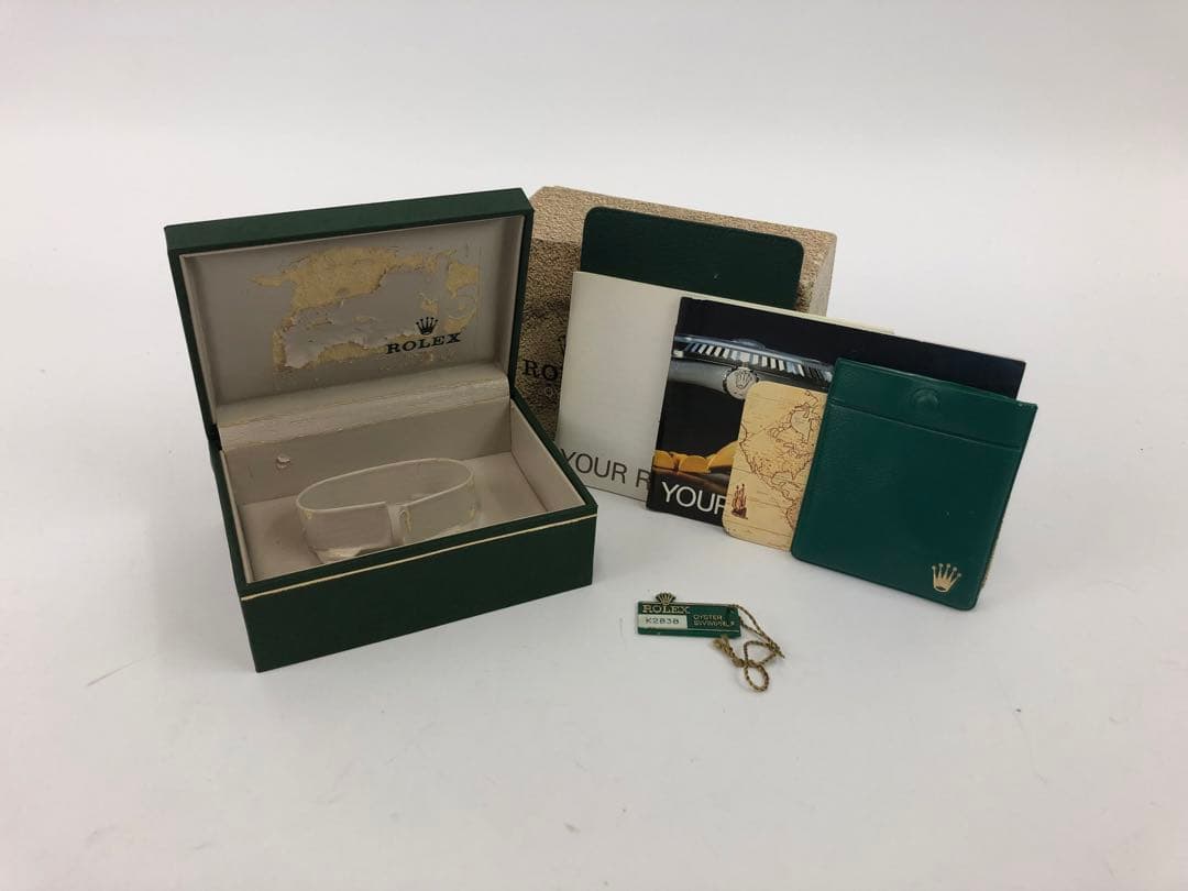 f*y様 ロレックス　空き箱　外箱　内箱　取説　小冊子　カレンダー　カードケース