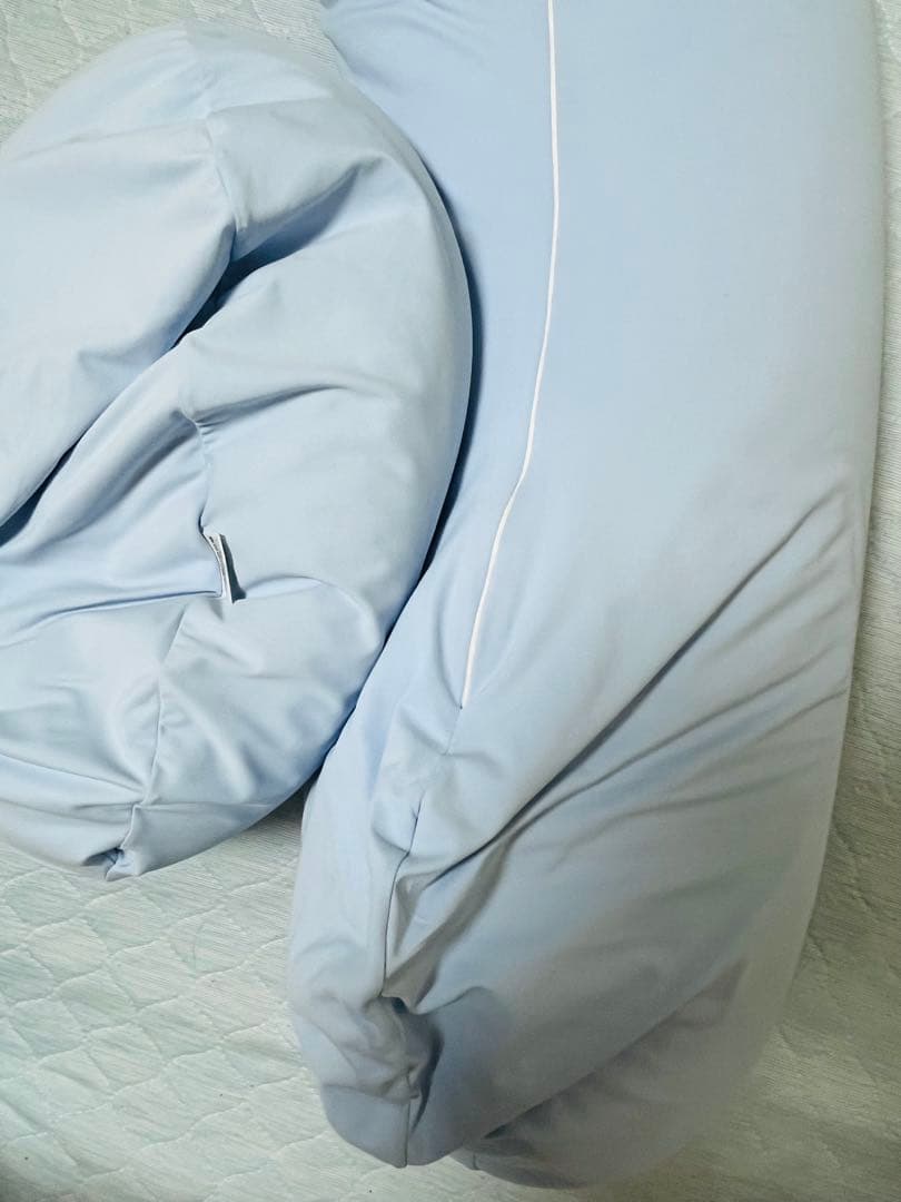 【美品★定価2万】MOGU　抱き枕 雲に抱きつく夢枕＆雲にさわるクッションセット