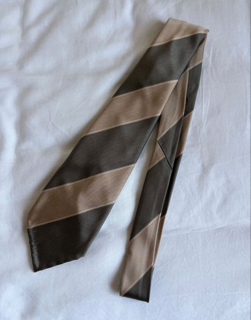 セブンフォールド製 トゥモローランド ネクタイ アットヴァンヌッチ タイユアタイ