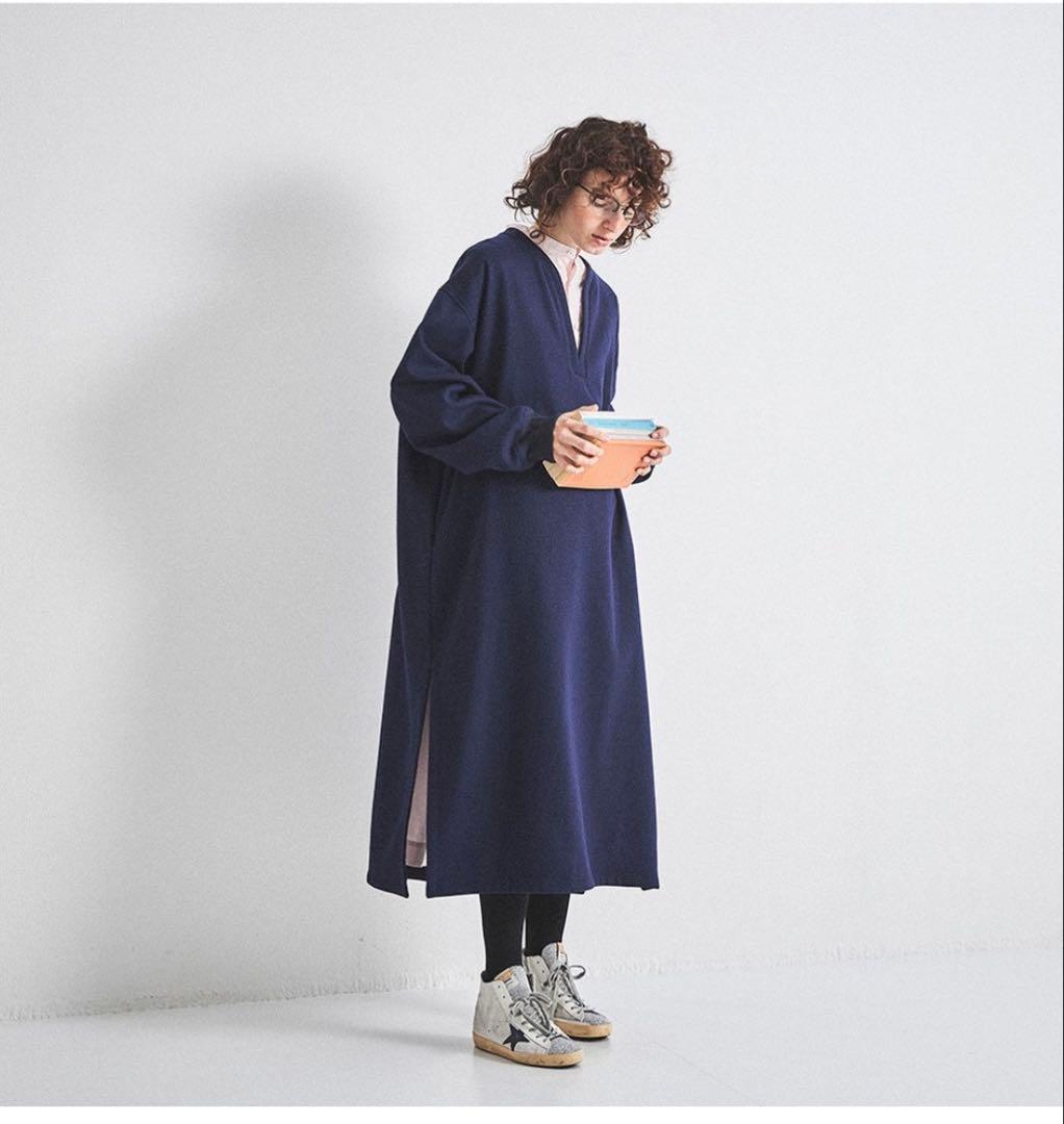 新品同様ヴェリテクールvc-2553 ＶネックリブワンピースBLACK色