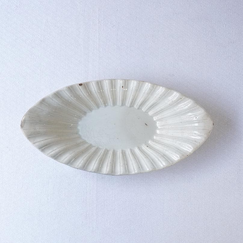 フランスアンティーク　ボルドー　美しい　エンボス　ラヴィエ　25.8cm