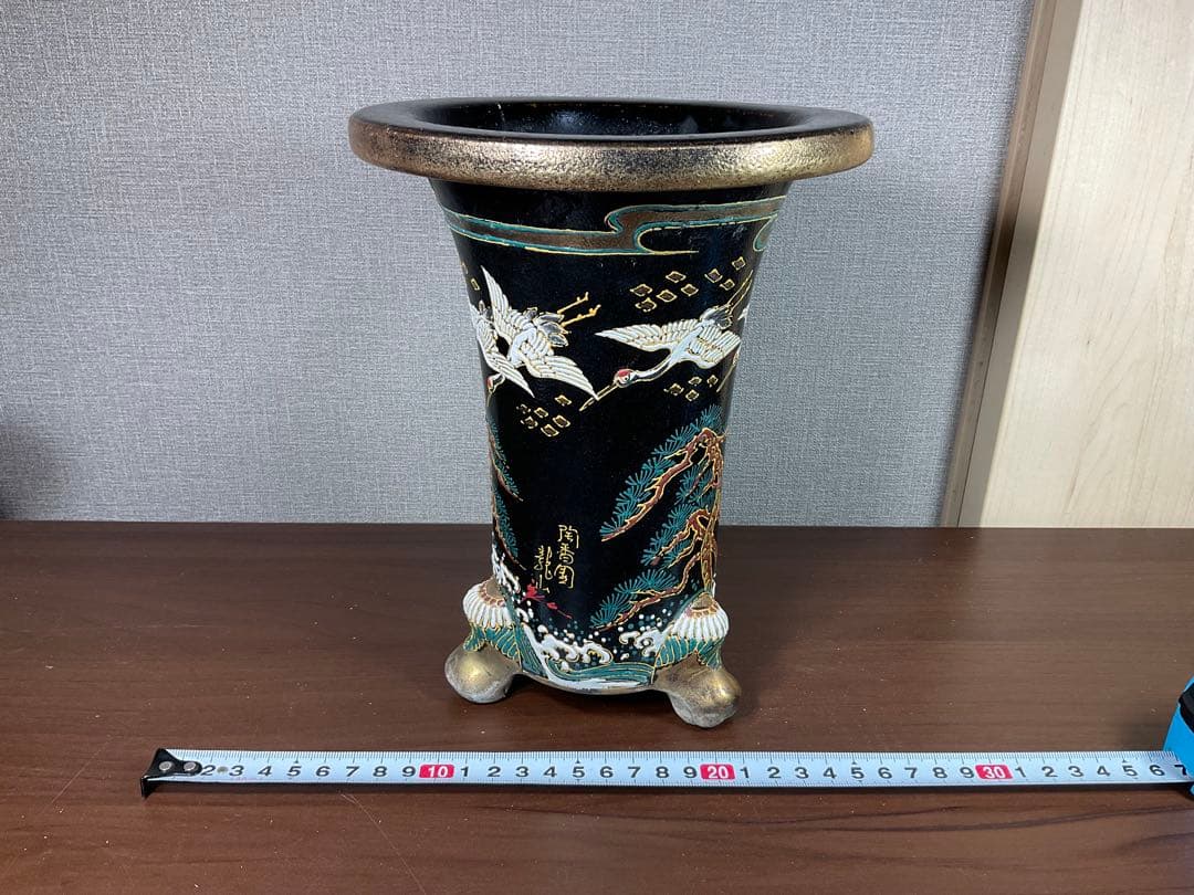 古い蘭鉢「陶香園 龍山在銘品」鶴絵付万年青鉢古美術品(植木鉢盆栽鉢蘭寒蘭旧家)