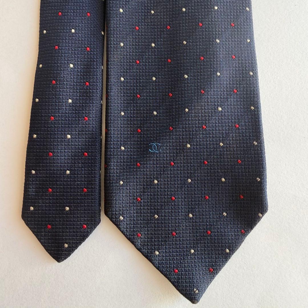 CHANEL シャネル　ネクタイ ネイビー 紺　赤　白　水玉模様　ドット柄