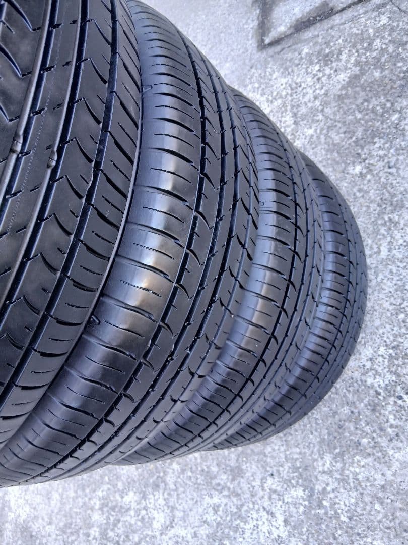 ①GOOD YEAR Efficient grip 195/65R15　2本