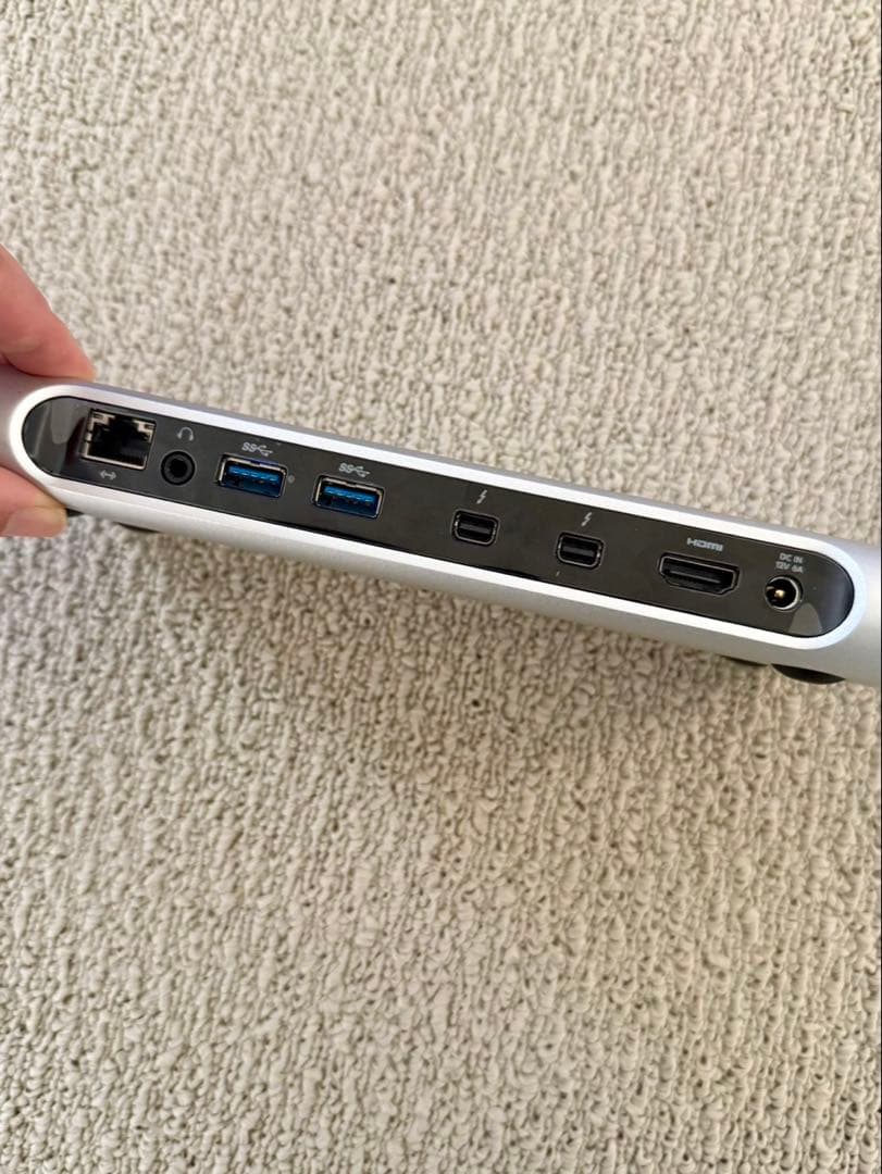 分配器・切替器 belkin Thunderbolt 2 Express Dock HD