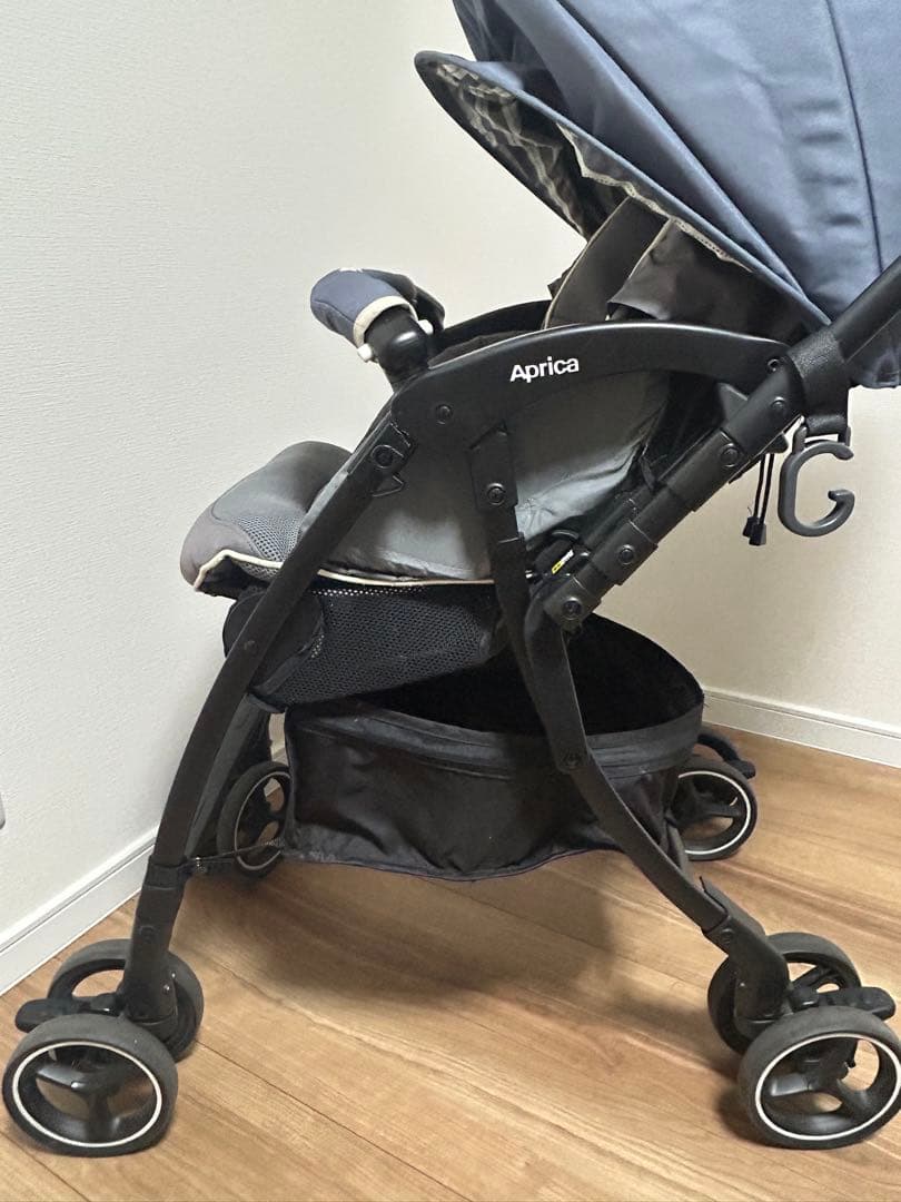 Aprica アップリカ ベビーカー ラクーナクッションAB レザー
