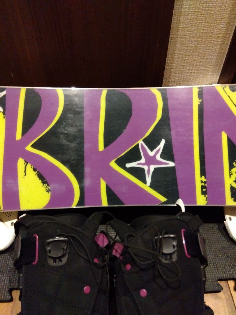 ✨️名機✨️ SABRINA 138 学生・レディース スノーボードフルセット！