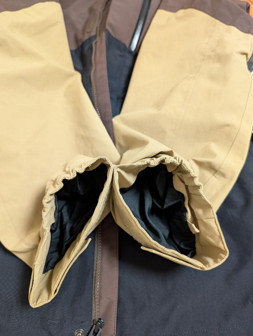 【新品未使用】VOLCOM L GORE-TEX セットアップ