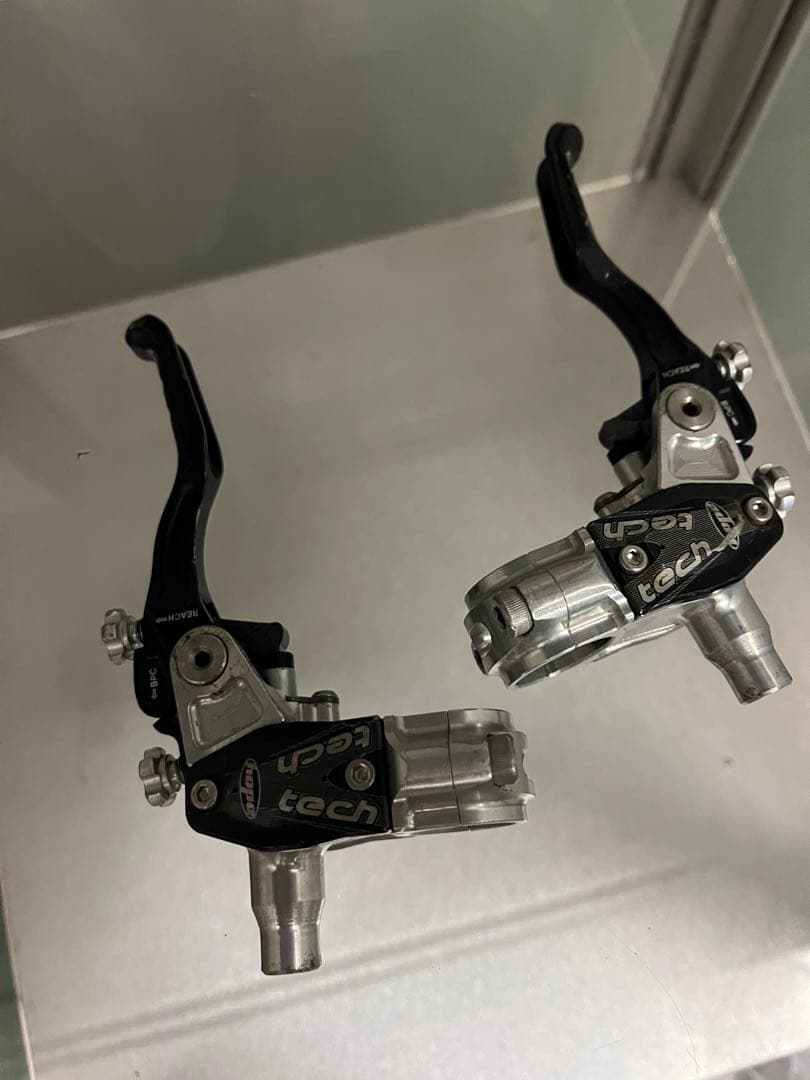 hope tech キャリパー