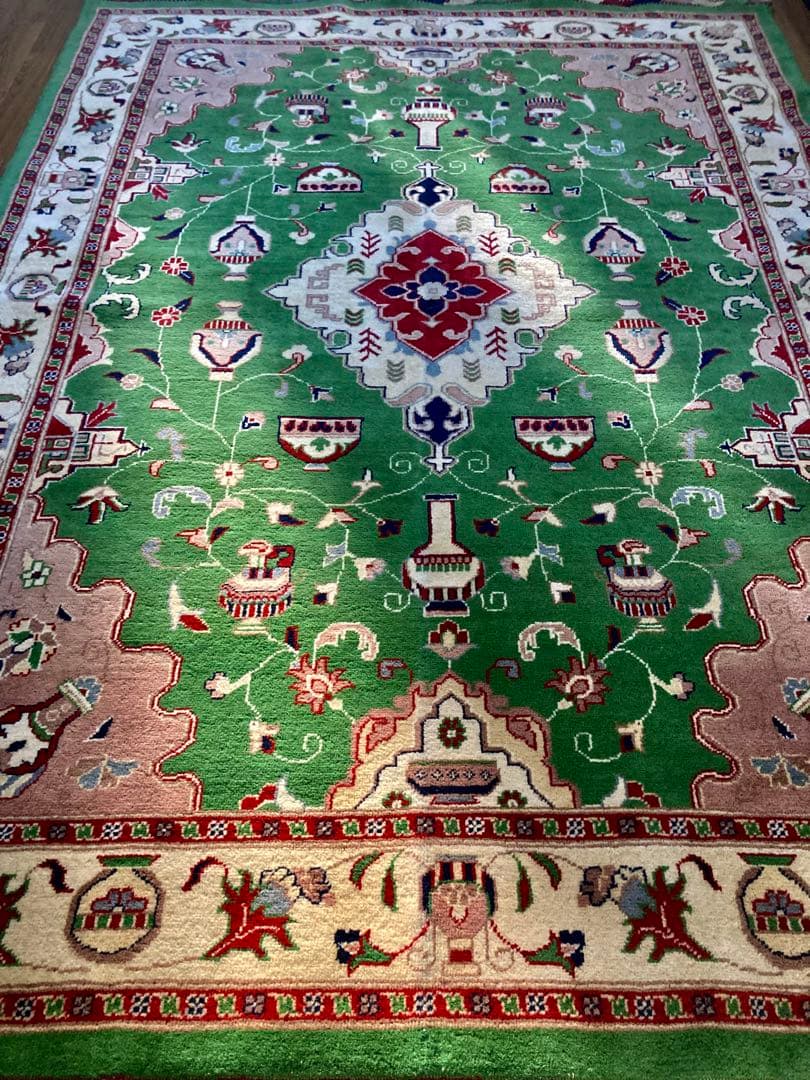 高級 ペルシャ 手織り ラグ