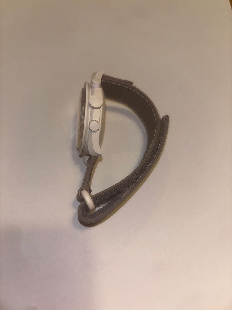 OMEGA Speedmaster クロノグラフ ベージュ