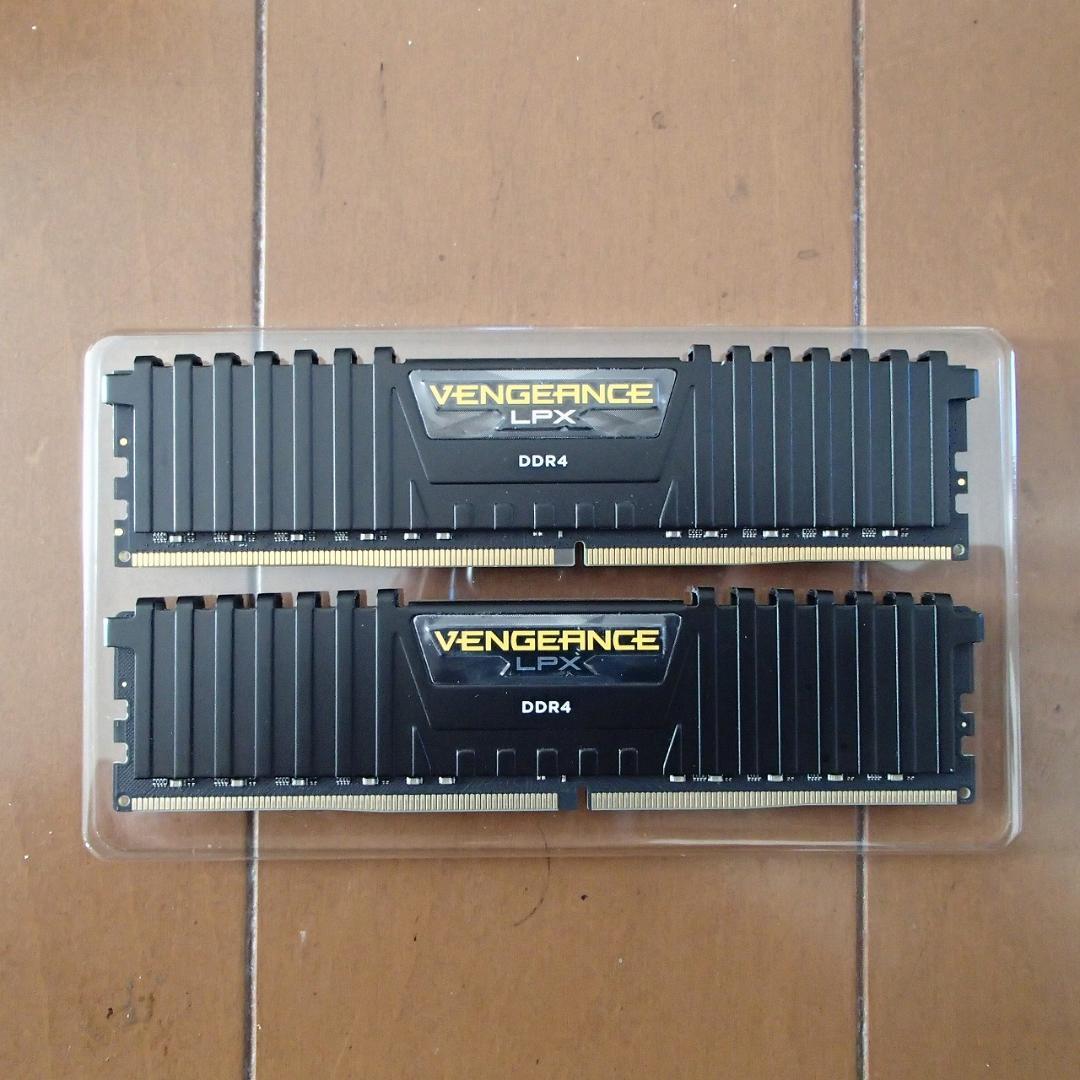メモリー Vengeance LPX DDR4 32GB (2x16GB) 2666MHz
