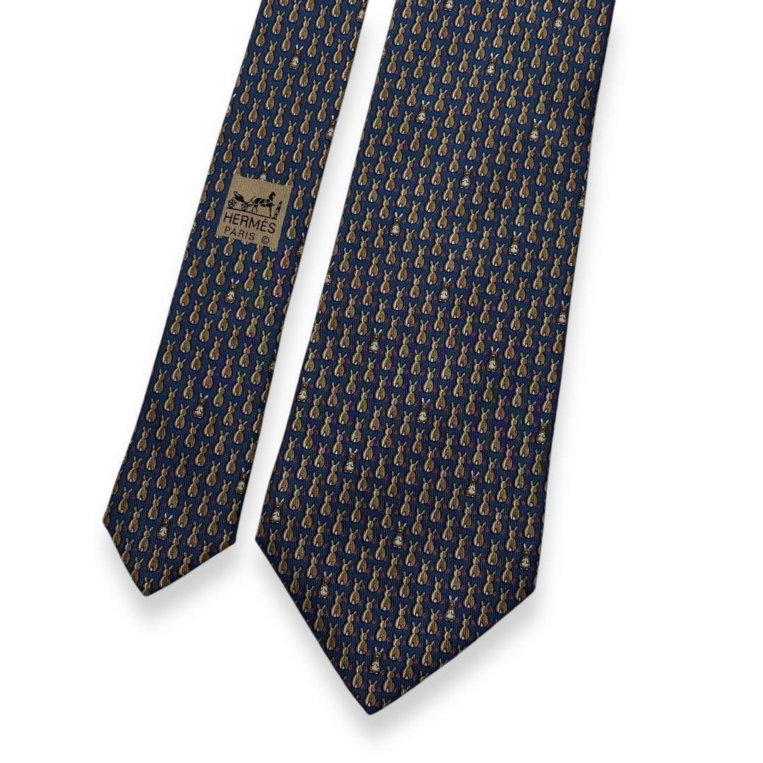 良品✨HERMES ネクタイ　エルメス　可愛い　うさぎ　動物　アニマル