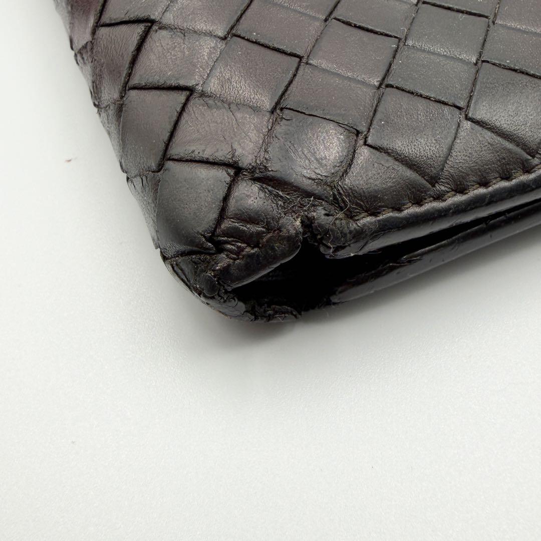 【イタリア製】ボッテガヴェネタ イントレチャート 二つ折り財布　ロゴ刻印　焦げ茶