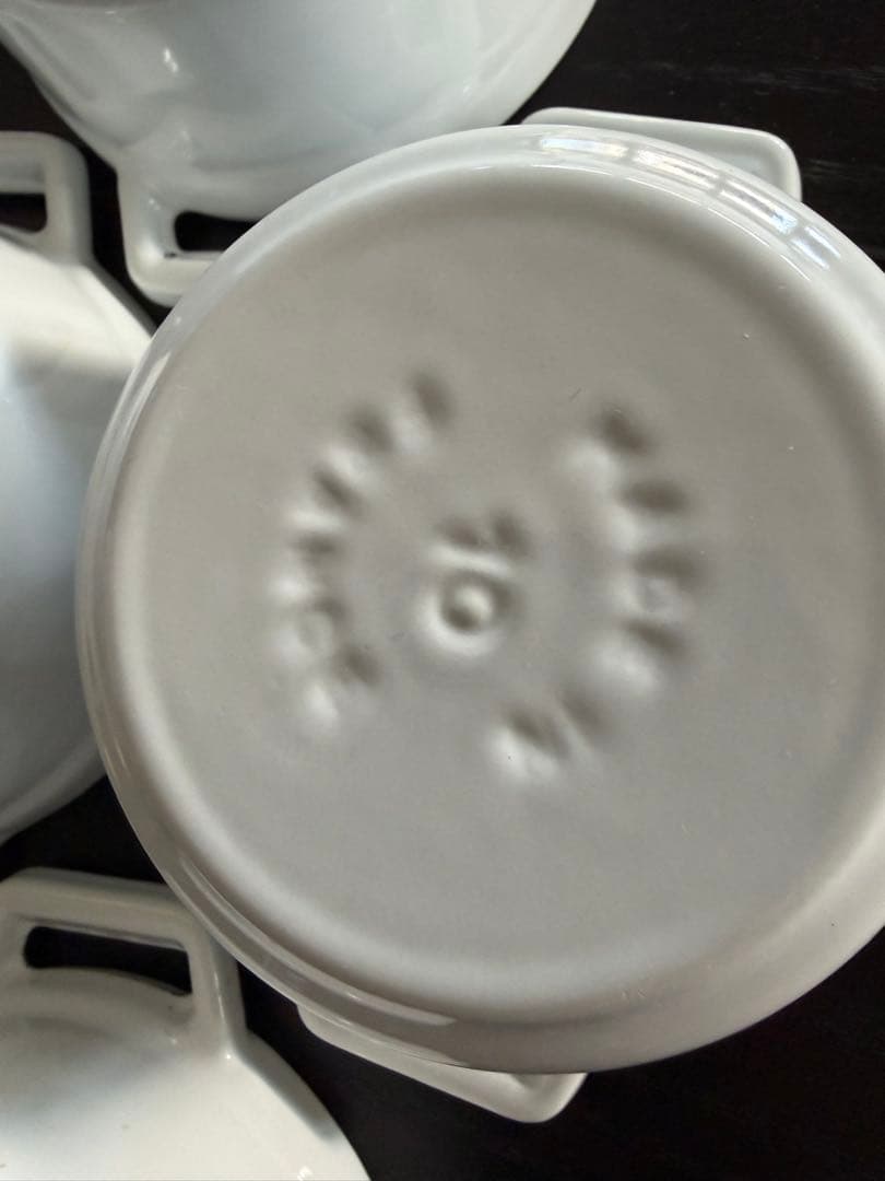 貴重希少　ストウブ　ピュアホワイト　10cm 4個セット　箱無し