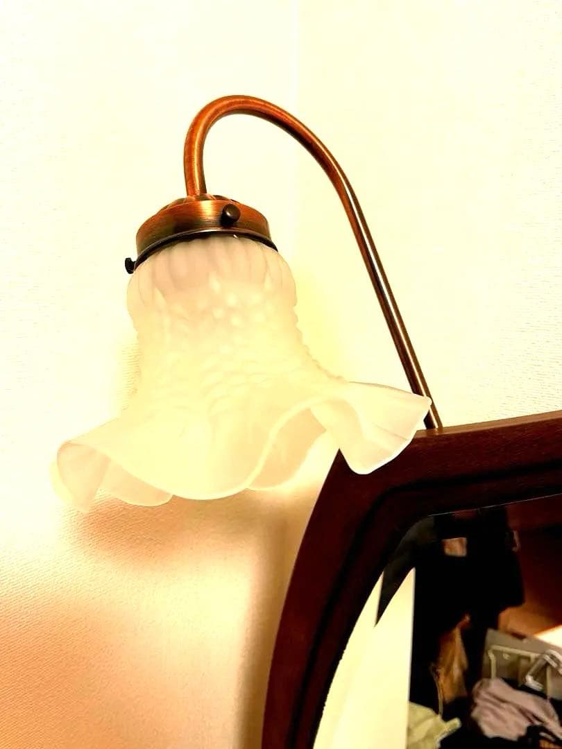 木製ダークブラウンドレッサー・鏡台・アンティーク家具・ドレッサー・鏡・家具・収納