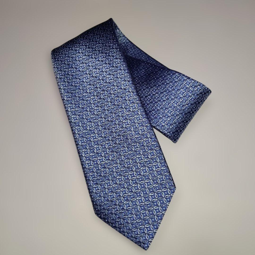 高級ブリオーニネクタイ　ブルー系　　光沢　おしゃれ