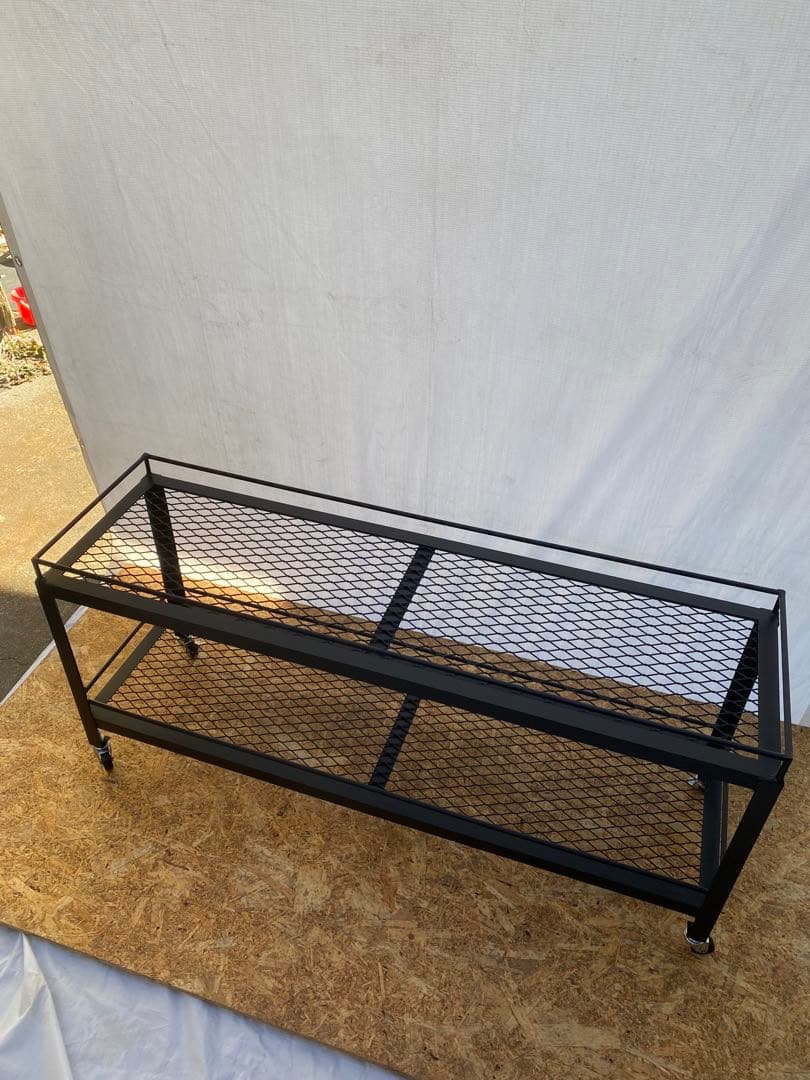 アイアンシェルフ　アイアン家具　植物棚　植物　アガベ　棚　インダストリアル