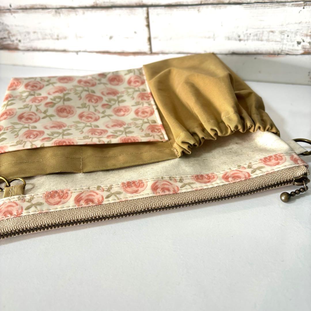 あ　再販リクエスト♥︎オーガナイザー ・マチ有りギャザーp♥︎ ナースポーチ