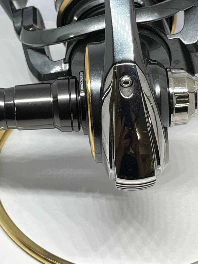 DAIWA ダイワ スピニングリール　22カルディアSW 8000-H