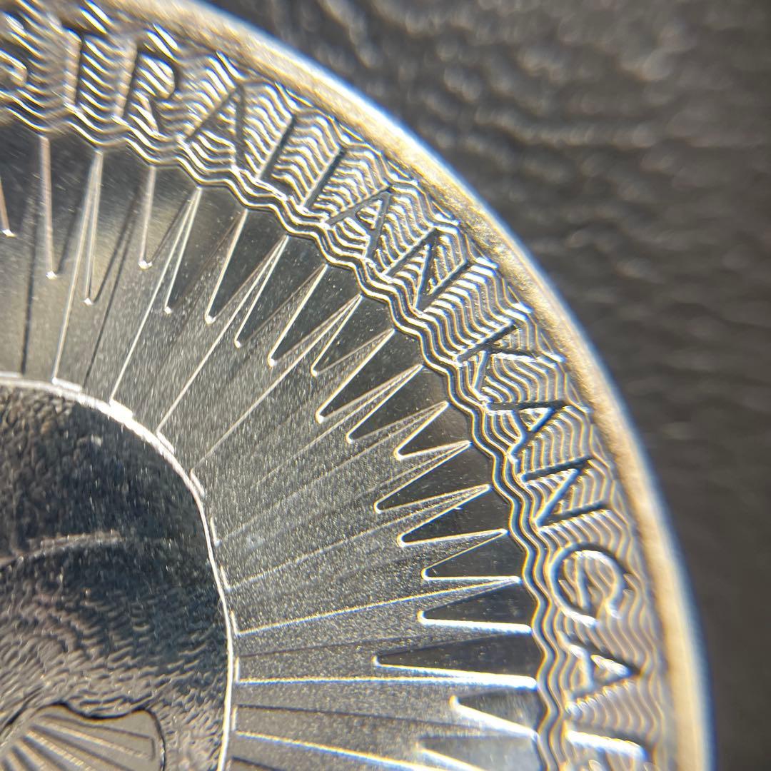 【純銀】オーストラリア　カンガルー 銀貨　1oz ケース付き　①