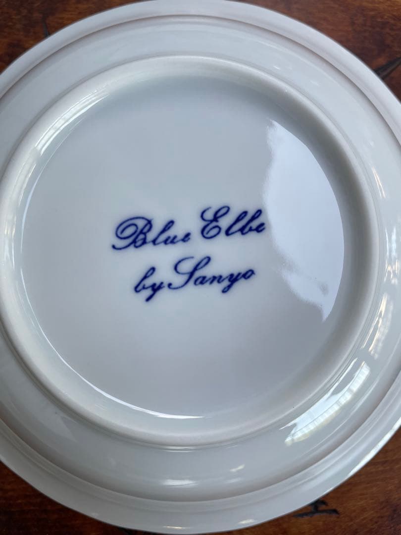 新品　Blue Elbe by Tanyo ブルーエルベ 皿　ボタニカル柄　28